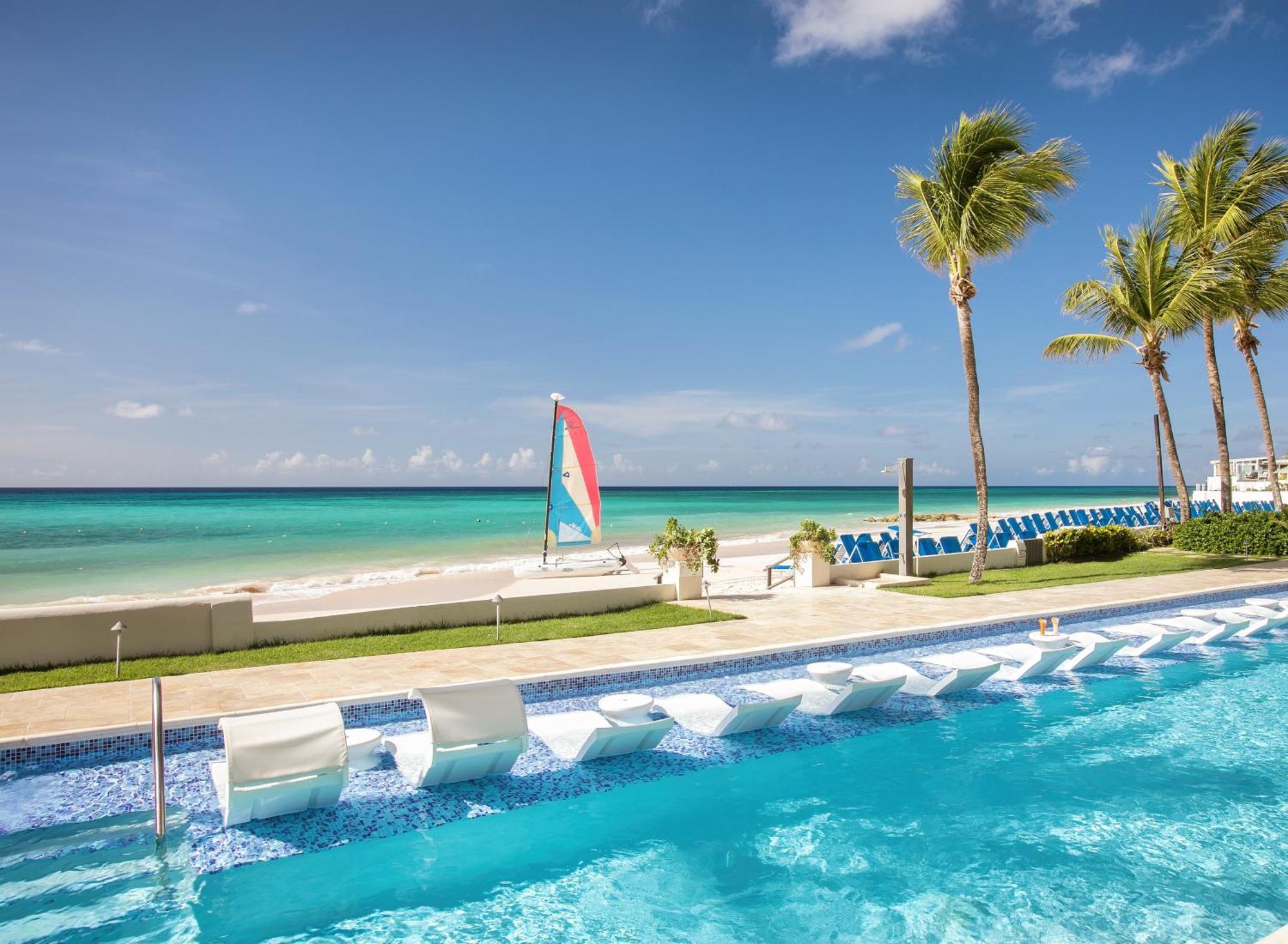 Sea Breeze Beach House All Inclusive By Ocean Hotels Крайст-Черч Экстерьер фото