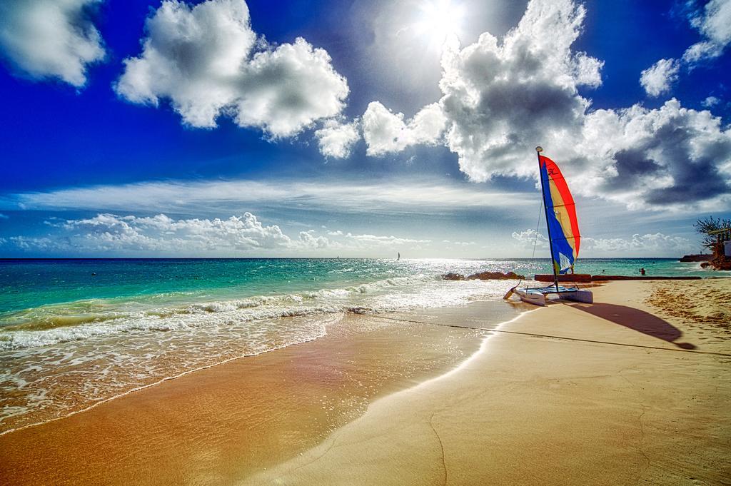 Sea Breeze Beach House All Inclusive By Ocean Hotels Крайст-Черч Экстерьер фото